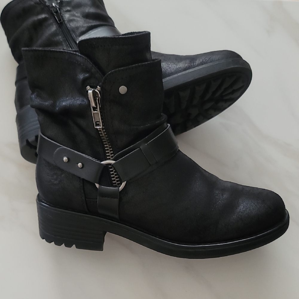 BULLBOXER 9 Black Casual Grunge Indie Y2K EUC Moto Combat Chunky Heel Ankle Boot - Picture 15 of 15